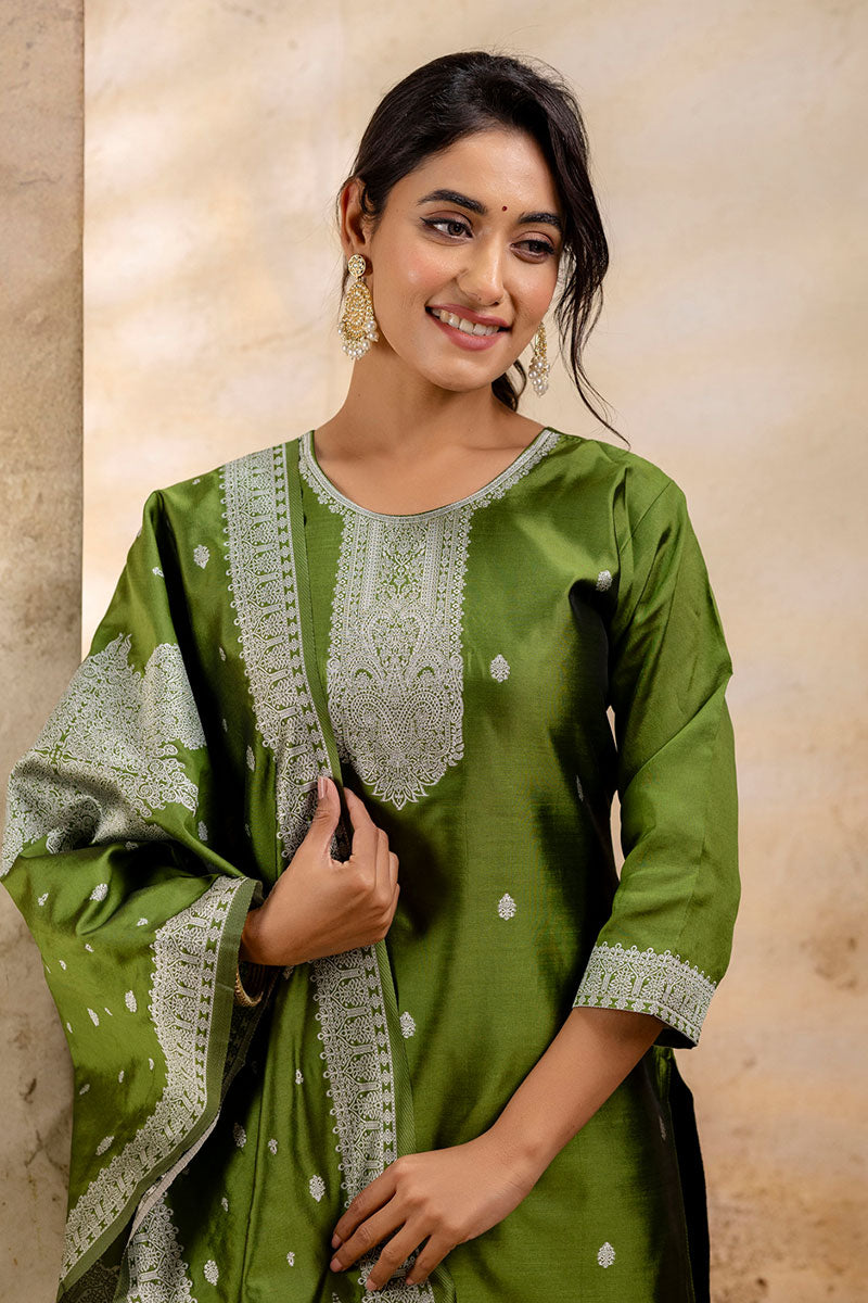 Green Salwar Kameez Set – Silk Blend, Embroidered Design RTI