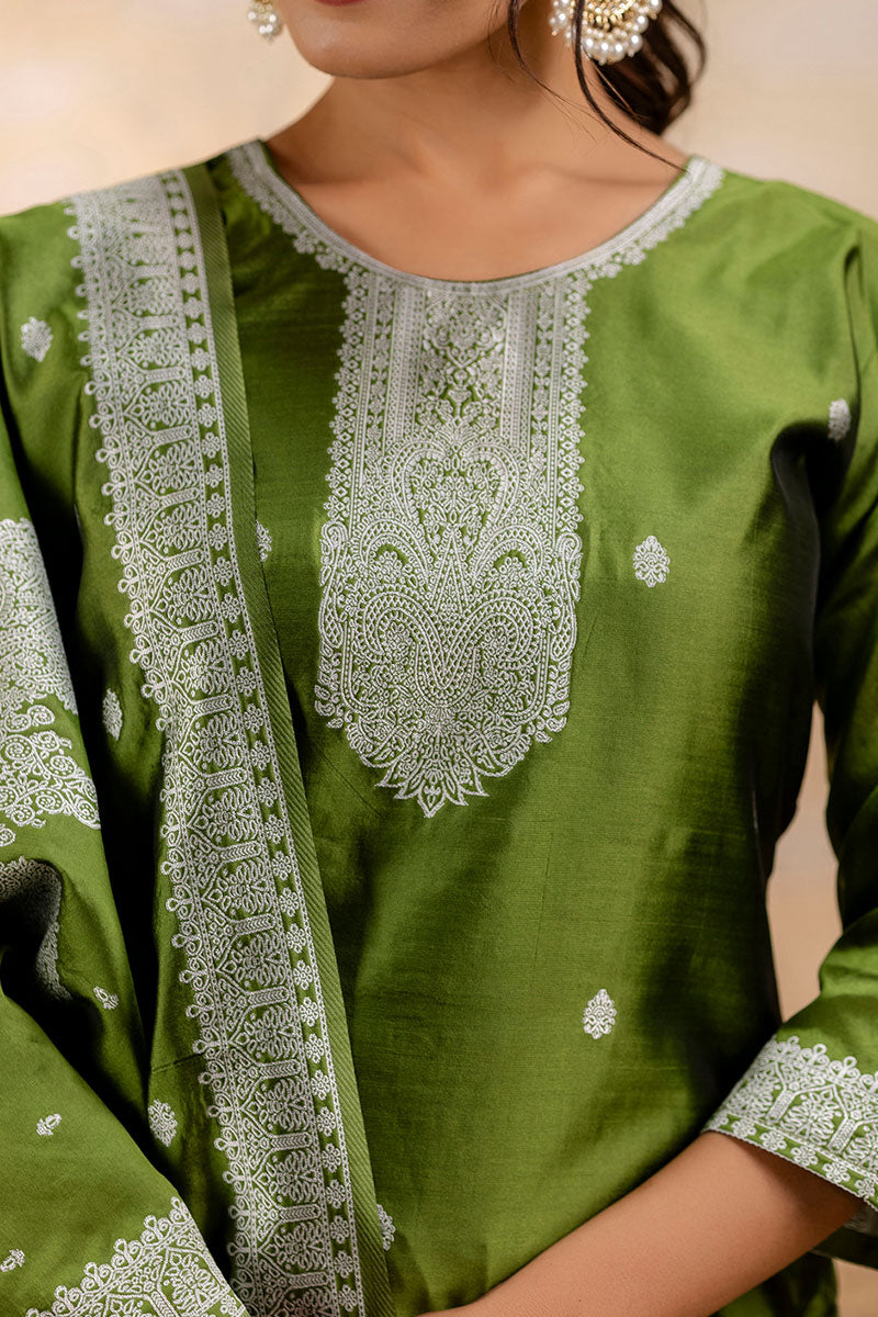 Green Salwar Kameez Set – Silk Blend, Embroidered Design RTI
