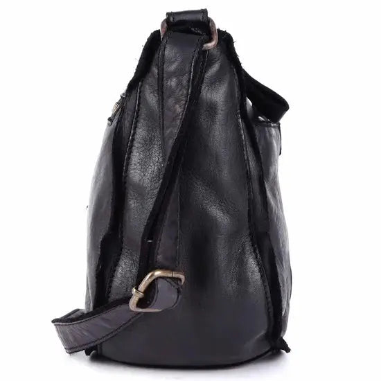Athena - The Sling Bag Kompanero