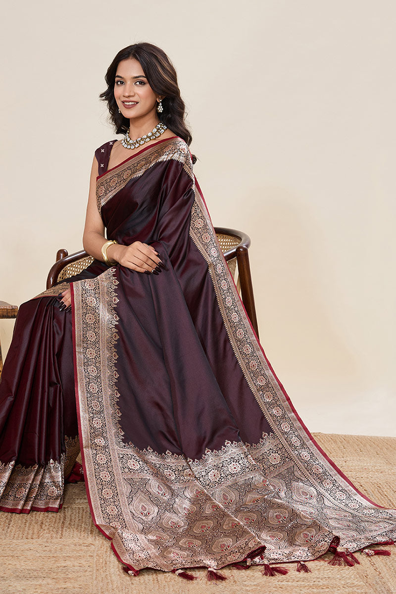 Elegant Deep Brown Banarasi Silk Saree Featuring Zari Woven Detailing PR