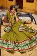Ivory Embroidered Bridal Lehenga Set with Peach Dupatta – Indian Wedding Wear UK (Copy) KF