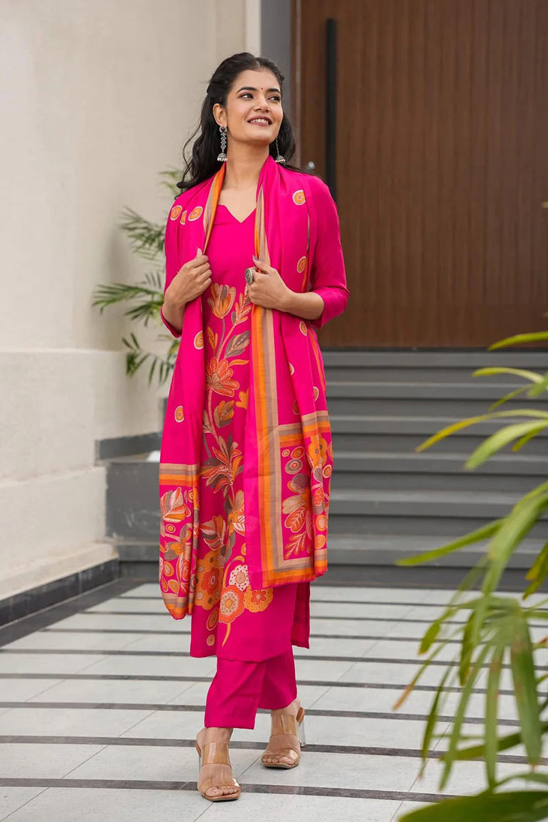 Pink Floral Printed Ethnic Kurta Set with Dupatta – Elegant Women’s Outfit RTI