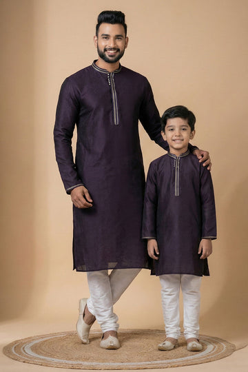 Ensembles Kurta en mousseline à imprimé Ajrakh rouge avec broderies artisanales