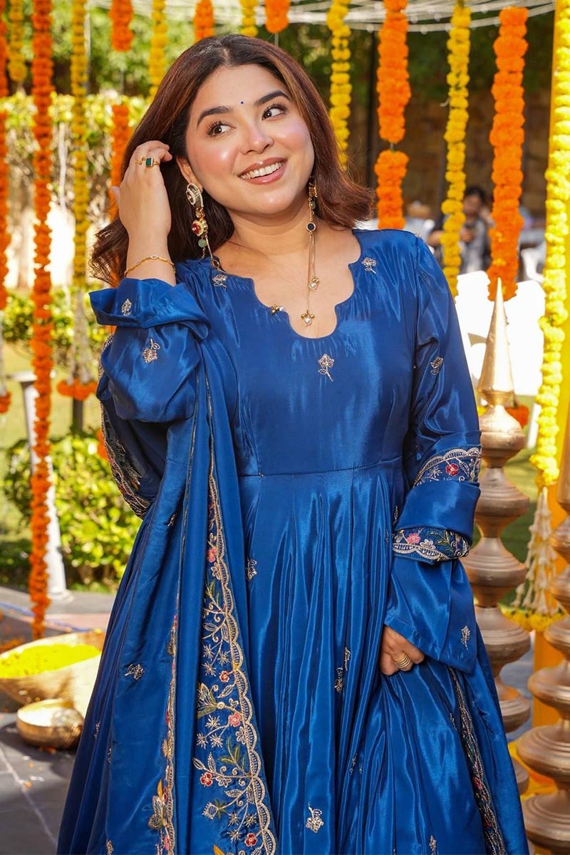 Trendy flowy Anarkali / traditional festive outfit in Teal Blue SOU