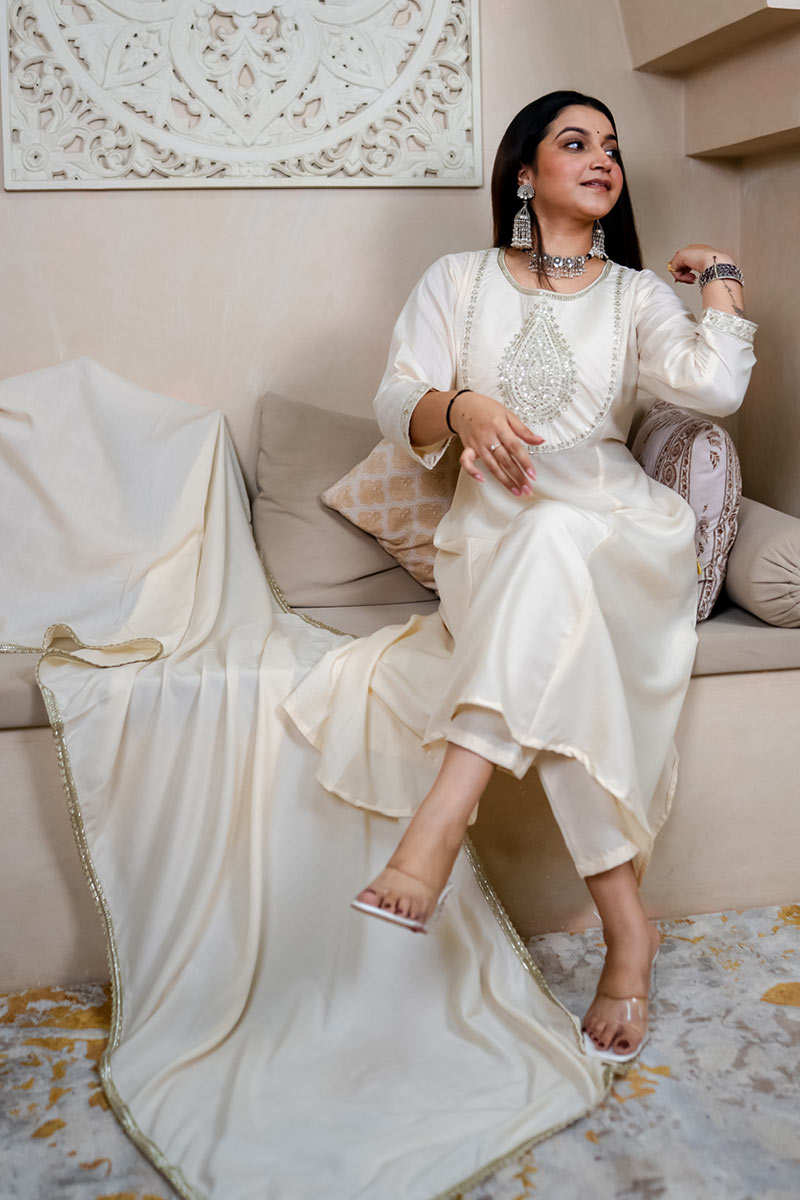 White Traditional Suit Set with Dupatta – Women’s Asian Clothing RTI