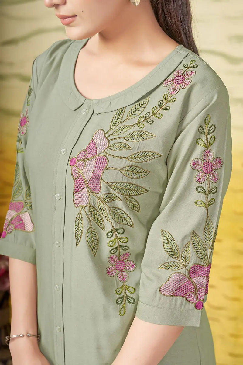 Green Floral Embroidered Co-Ord Set – Casual Chic Two-Piece PR