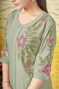Green Floral Embroidered Co-Ord Set – Casual Chic Two-Piece PR