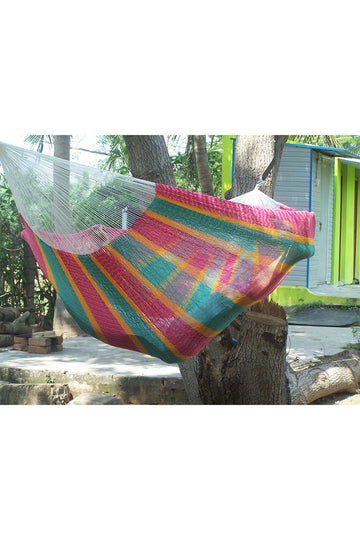 Mexican Summer Hammock Vibes – Comfort in Every Thread
