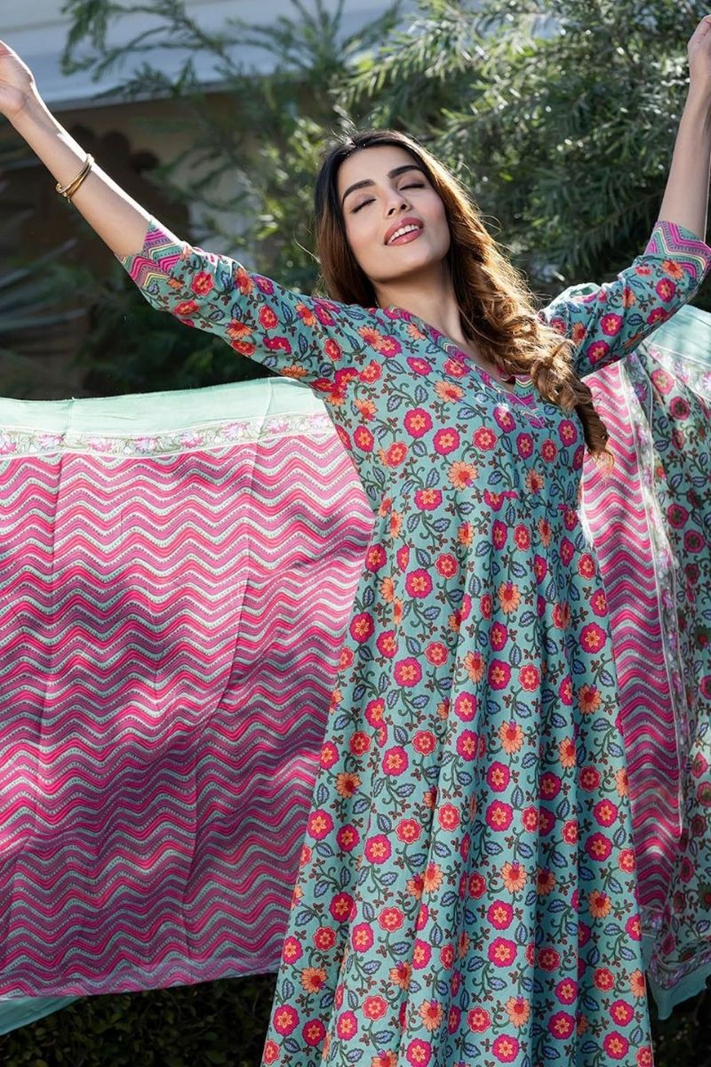 Blue & Pink Pure Cotton Floral Printed Anarkali Suit Set with Dupatta KF