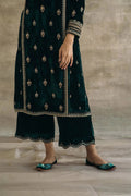 Bottle Green Emerald Velvet Elegance – Timeless Festive Kurta Set LF