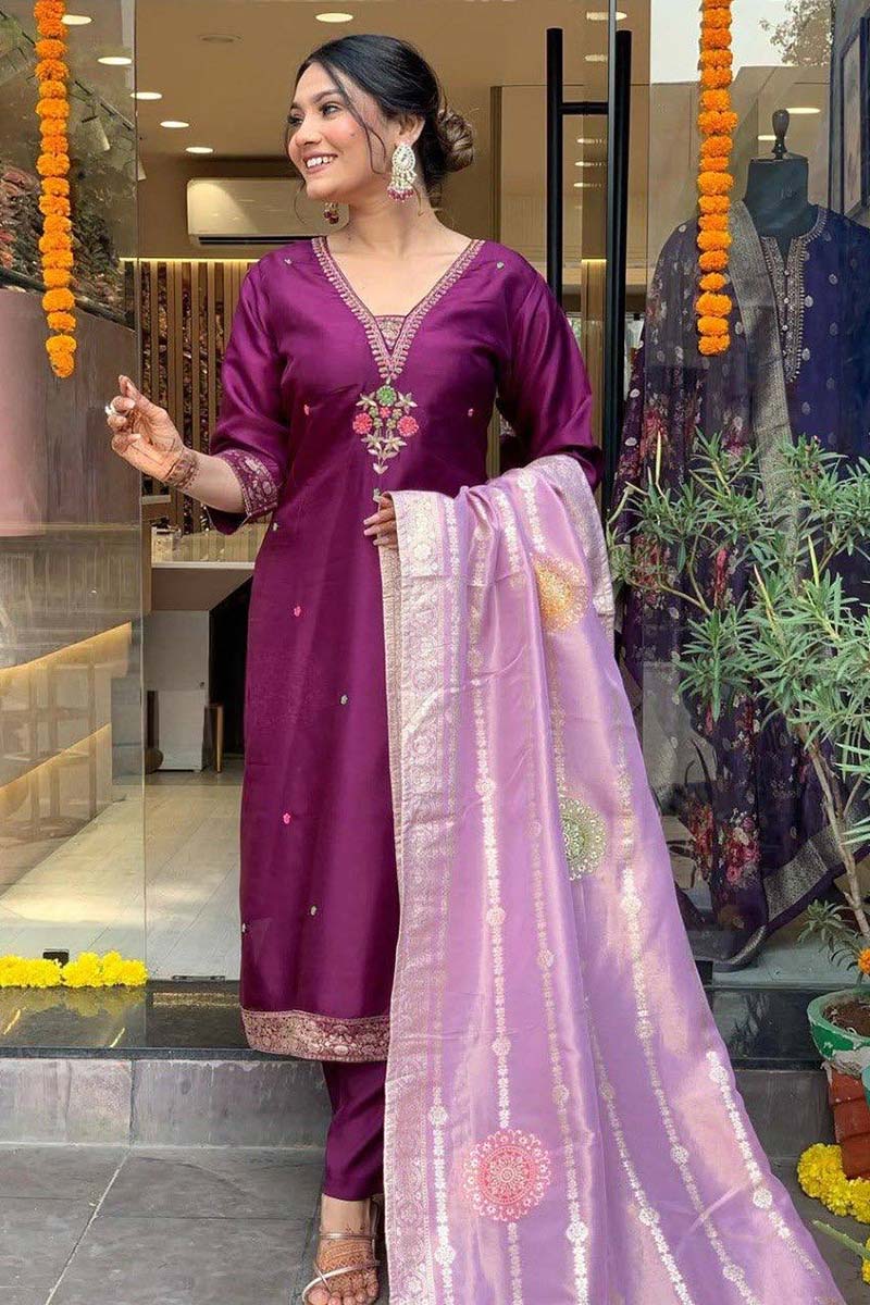 Elegant Purple Salwar Kameez with Lilac Dupatta – Festive Indian Ethnic Wear LF