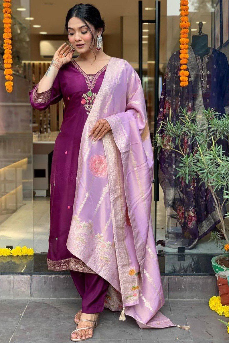 Elegant Purple Salwar Kameez with Lilac Dupatta – Festive Indian Ethnic Wear LF