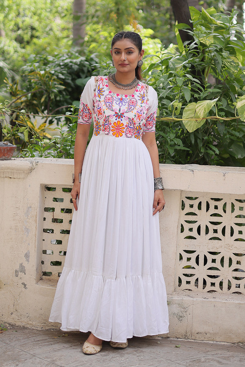White Embroidered Navratri Anarkali Dress – Festival Garba Wear PR