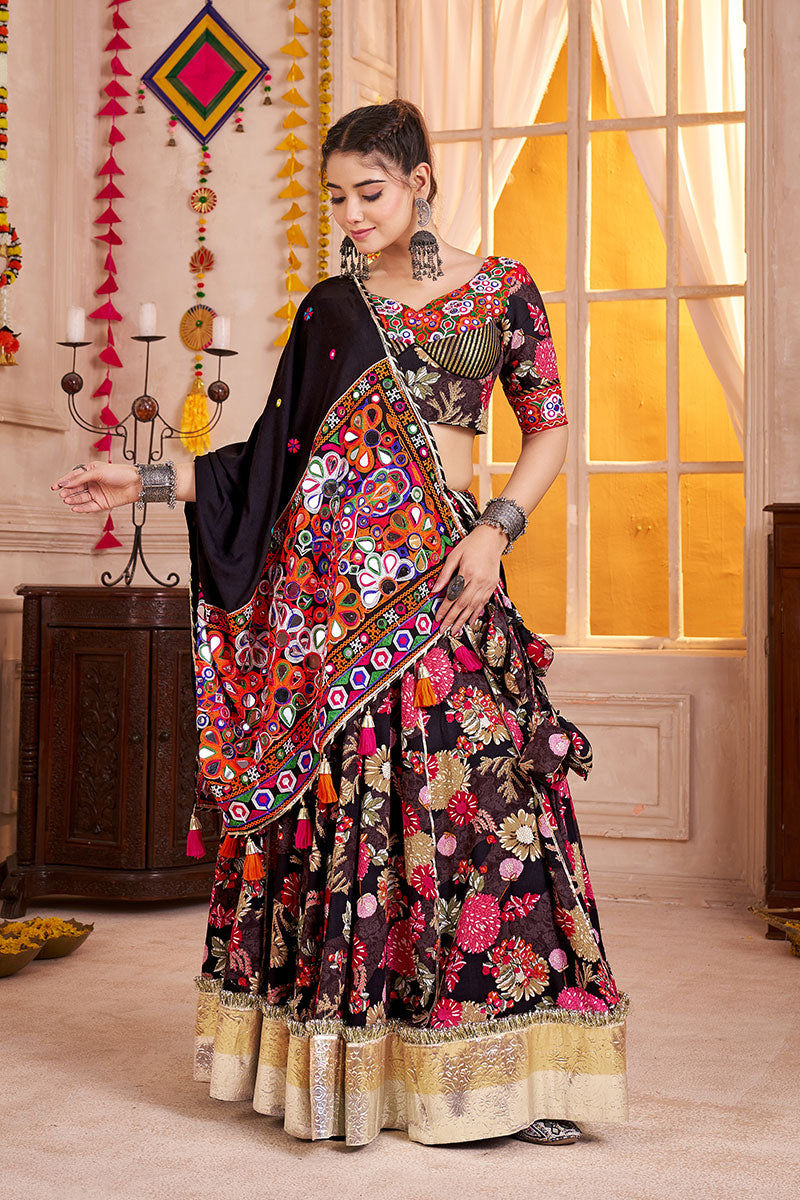 Elegant Kutchi Mirror-Work Ghagra Choli – Black Festive Lehenga Set PR
