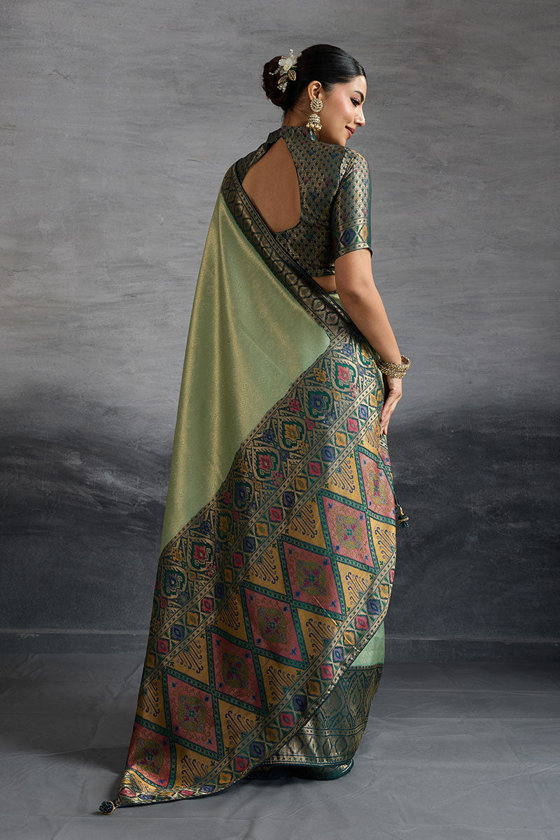 Luxurious Grey Gold Border Saree – Ethnic Celebration Wear PR