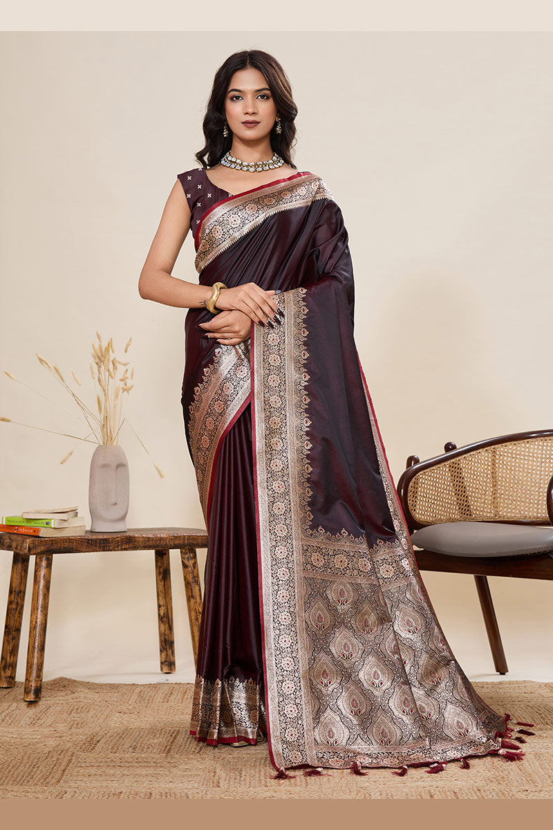 Elegant Deep Brown Banarasi Silk Saree Featuring Zari Woven Detailing PR