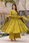 Pista Green Soft Bloom Kurta Set | Minimal Luxe Ethnicwear PR