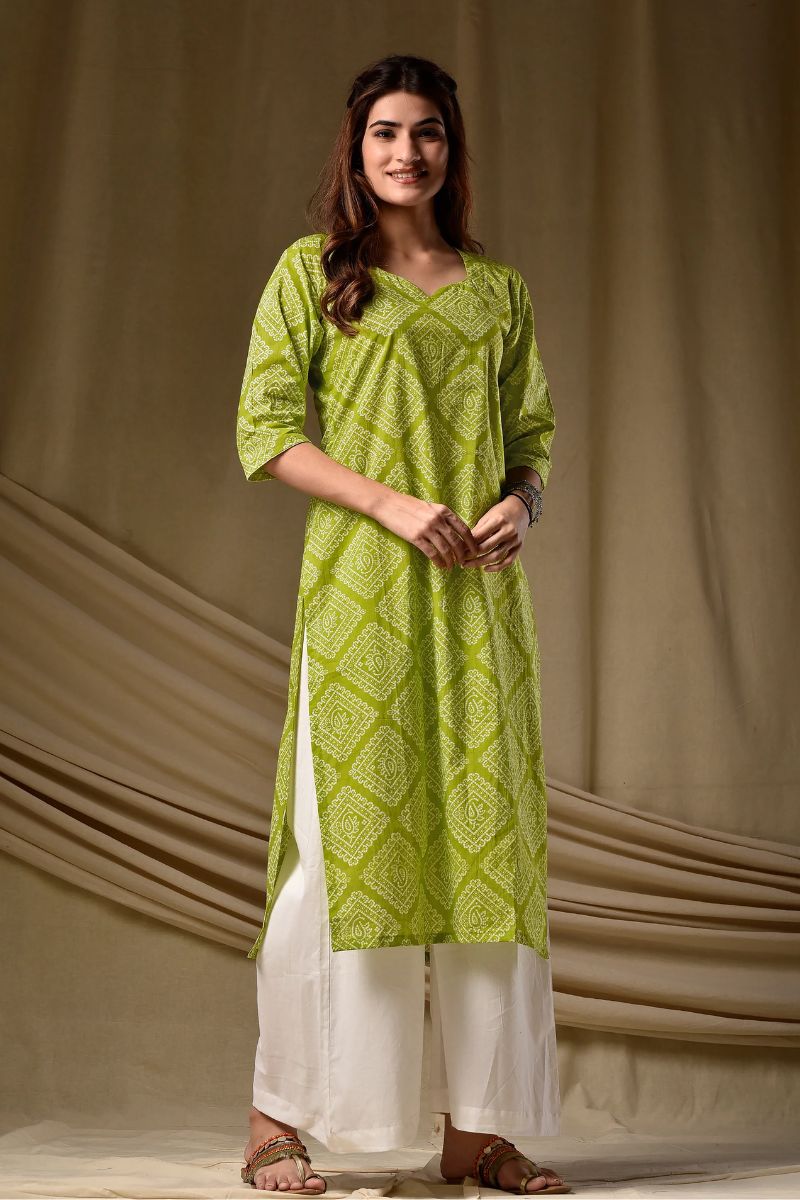 Green Cambric Cotton Printed Kurti – Elegant Everyday Wear PR