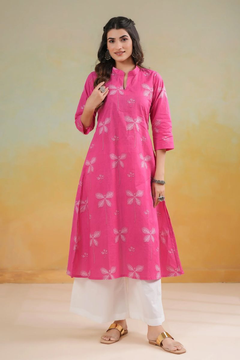 Green Cambric Cotton Printed Kurti – Elegant Everyday Wear (Copy) PR