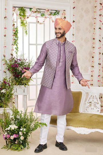 Ensembles Kurta en mousseline à imprimé Ajrakh rouge avec broderies artisanales