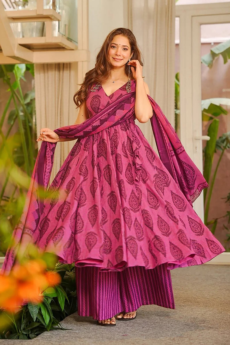 Fully Flared Maslin Kurta Suit – Festive & Wedding Wear in Pink UF